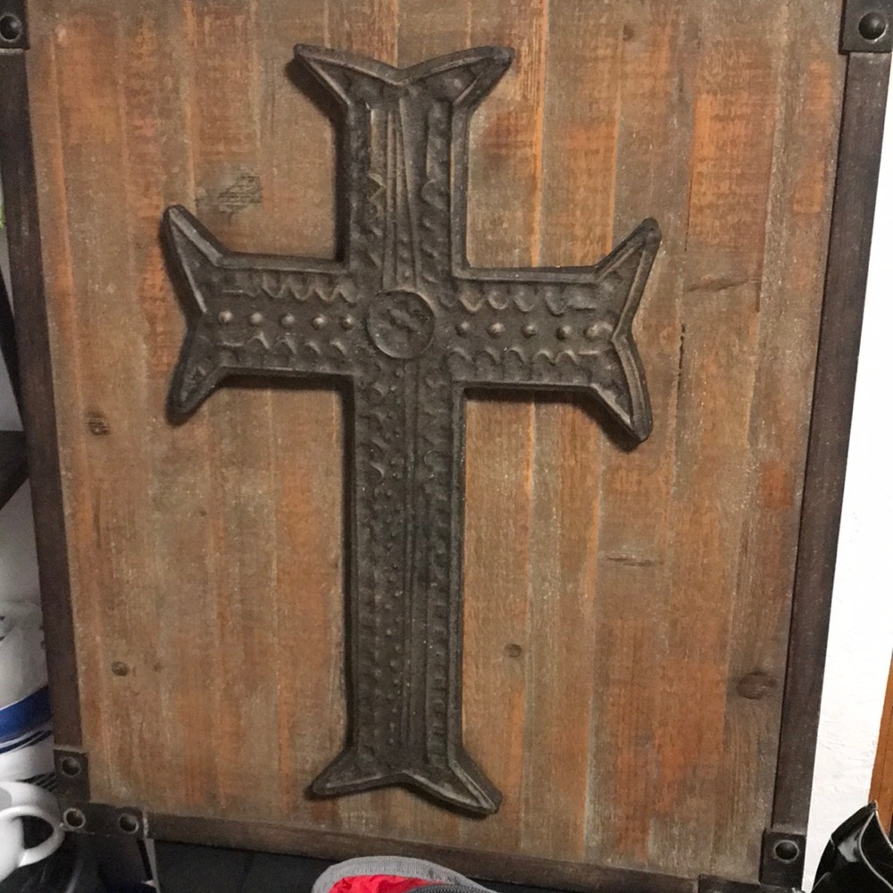 Renewing Faith wall display 271/2 Length 24 Width